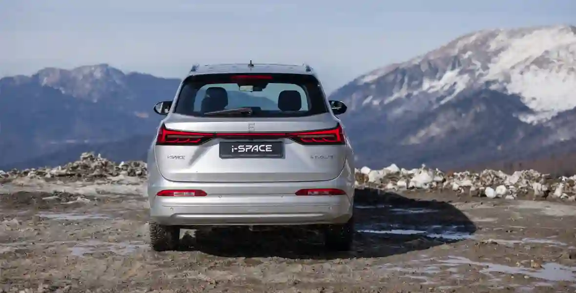 Новость EVOLUTE (Тест-драйв российского «гибрида» EVOLUTE&nbsp;i‑SPACE: теперь и с полным приводом)